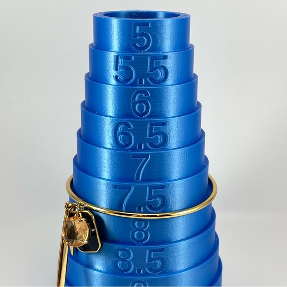 Stunning J Crew Gold Tone Rhinestone Enamel Think Bangle Bracelet Dangle Charms - Picture 6 of 6